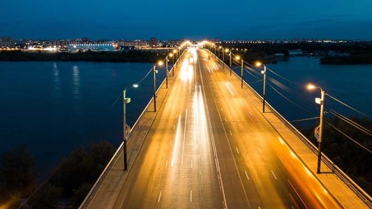 Violaron a una mujer que se dirigía una puente para tirarse