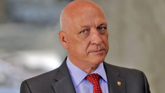 Bonfatti comparó a Mauricio Macri con Hitler y luego pidió disculpas