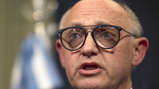 El ex canciller Héctor Timerman se descompensó después de declarar y fue internado