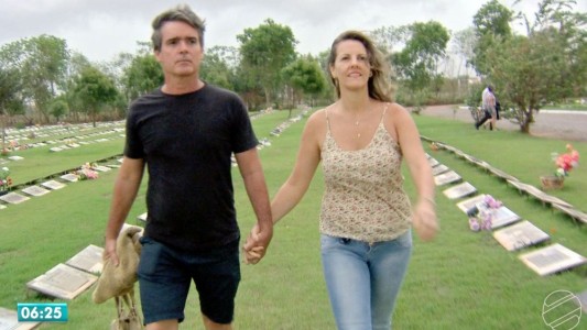 Se conocieron en el cementerio mientras visitaban las tumbas de sus ex parejas