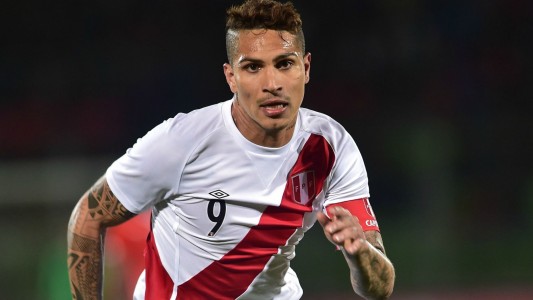 Jugador peruano Paolo Guerrero con doping positivo en el partido ante Argentina
