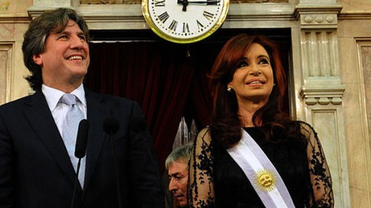 El tuit de Cristina Fernández después de la detención de Boudou "Está en riesgo la democracia Argentina"