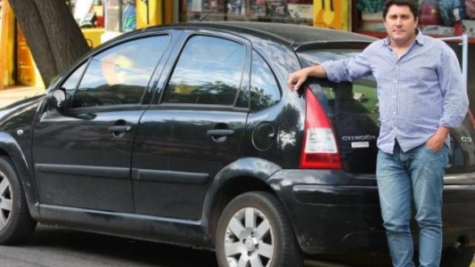 Un dirigente vende el auto para pagar deudas del club