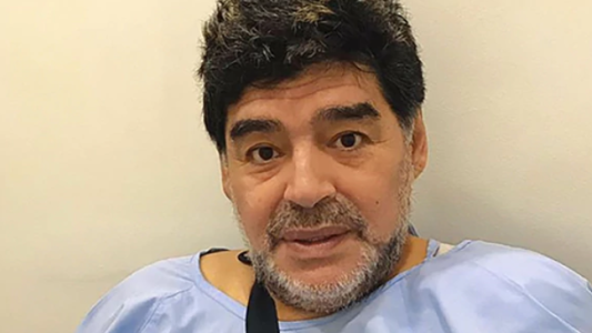 Operaron a Diego Maradona
