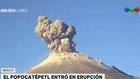 Alerta en México por volcán en erupción