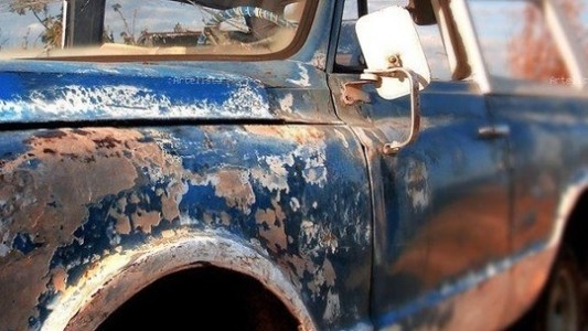 Insólito: se olvidó dónde dejó el auto estacionado y lo encontró 20 años después