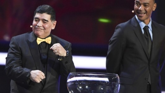 Maradona: "Argentina debe mejorar, no puede jugar tan mal"