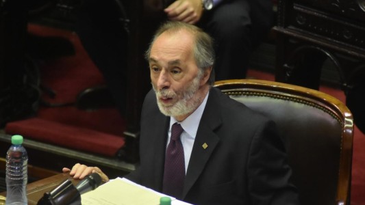 El oficialismo defiende la reforma previsional: "Los jubilados pierden plata, pero no poder adquisitivo"