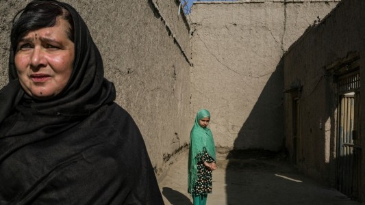 Meena, la nena de 11 años que vive desde que nació en una cárcel de Afganistán
