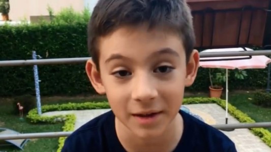 "No soy loco, ni freak, ni raro": el emotivo video de un nene que explica qué es el Síndrome de Asperger