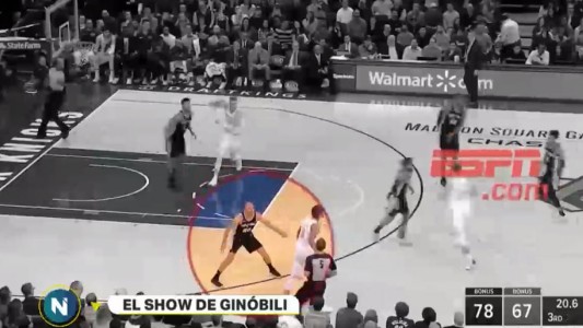 Ginóbili asombró a todos con un triple para el recuerdo