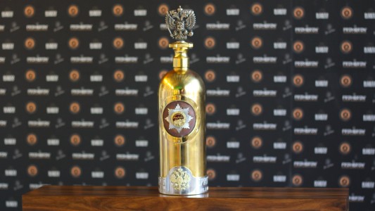 Tras el robo, hallaron vacía la botella de vodka que vale más de un millón de dólares