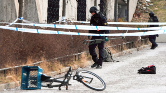 Una explosión junto al subte de Estocolmo deja un muerto y una mujer herida