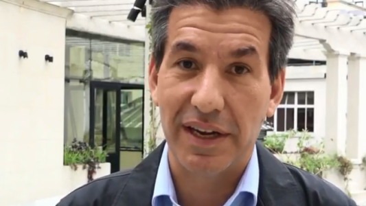 Andy Freire recomienda alquilar el jardín, la bicicleta y hasta el sillón de tu casa para "ganar plata"