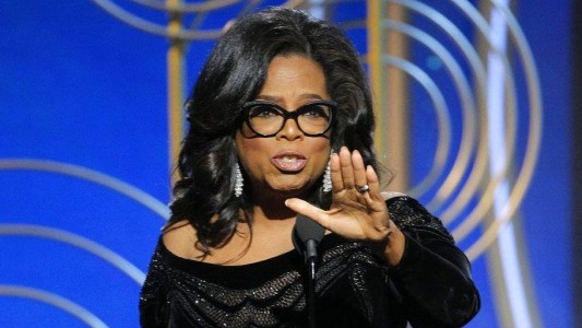 Tras su emotivo discurso, Oprah Winfrey analiza "activamente" lanzarse para la presidencia
