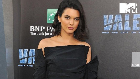 ¿Kendall Jenner se operó la cara?