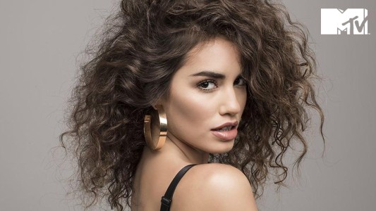 Lali vuelve a MTV con un especial súper íntimo