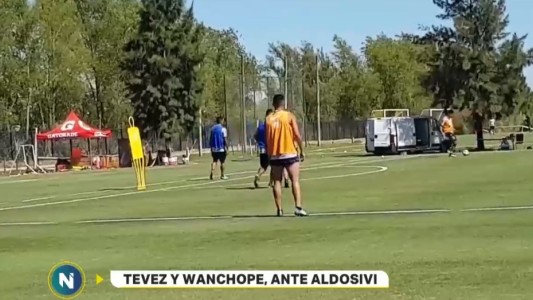 Tevez y Wanchope, ante Aldosivi