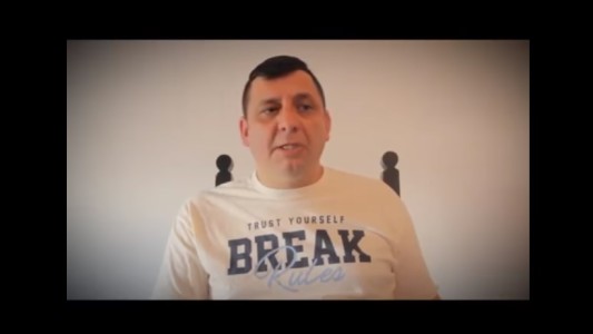 En este video el único prófugo de la Uocra dijo que la acusación es "totalmente falaz"