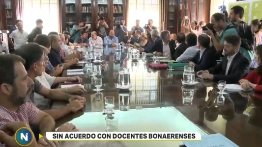 El gobierno bonaerense ofreció un 15% de aumento, pero los gremios docentes lo rechazaron
