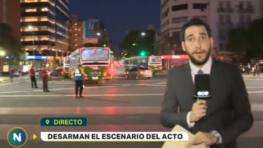 Desarman el escenario del acto