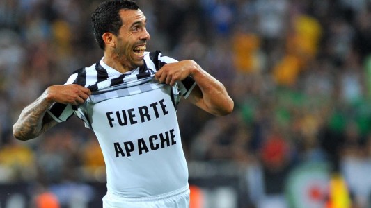 Carlitos Tevez hizo pintar un mural en su nueva mansión en homenaje a Fuerte Apache