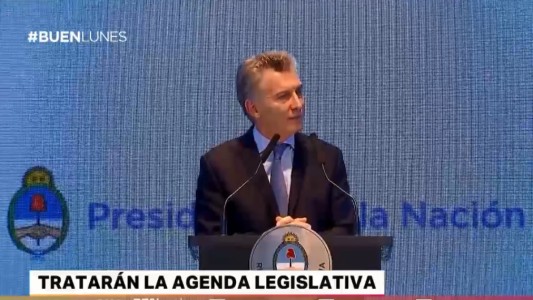 Macri reúne a los legisladores de Cambiemos para abordar la agenda legislativa de 2018