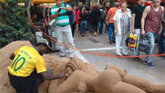 La escultura inspirada en Sol Pérez que se viralizó en las redes