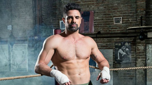 La foto de Luciano Castro en slip que causó escándalo en Instagram