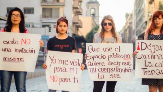 Francia propone multas de 90 a 750 euros por el acoso sexual en la calle