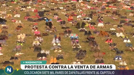 Washington: colocaron 7.000 pares de zapatillas por cada chico asesinado por armas de fuego