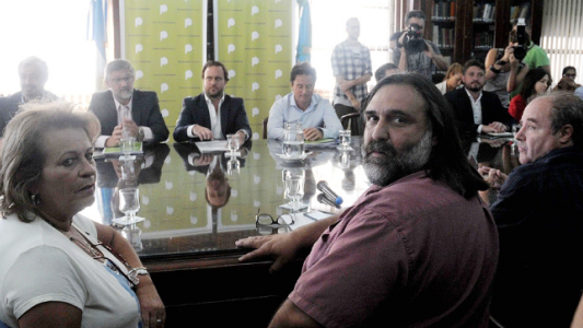 Docentes bonaerenses rechazaron una nueva oferta de aumento salarial