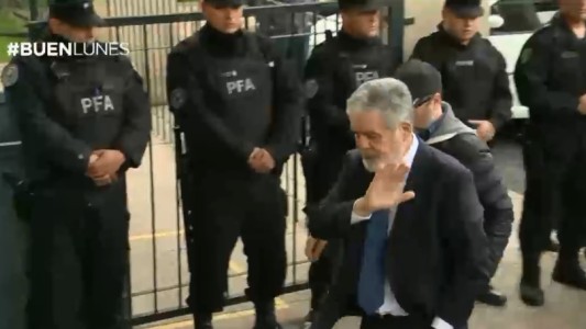 El Gobierno quiere apartar al juez de la causa por la que está detenido De Vido