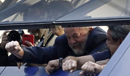 Tensión en Brasil: venció el plazo y Lula no se entrega