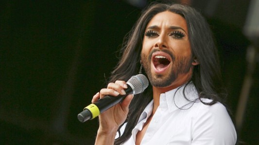 La cantante Conchita Wurst contó que es portadora de HIV
