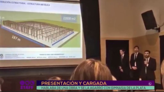 Se burla de Gimnasia y Esgrima de La Plata durante una presentación