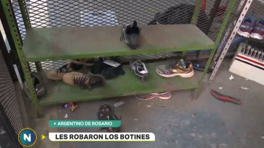 Les robaron los botines a los jugadores de Argentino de Rosario