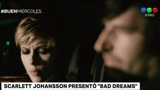 ¡Y además canta! Scarlett Johansson presentó su video "Bad dreams"