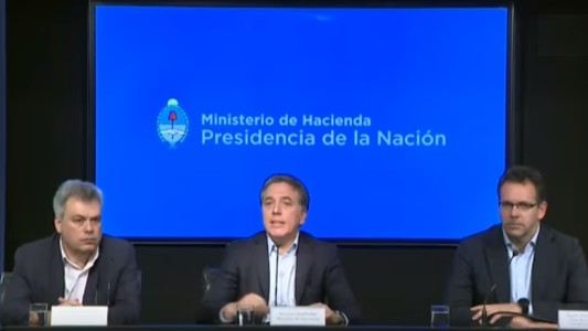Argentina vuelve a pedirle al FMI: "Buscamos financiamiento preventivo"