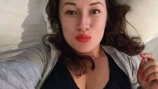 Detuvieron a una mujer que le envió a un hombre 65 mil mensajes tras la primera cita