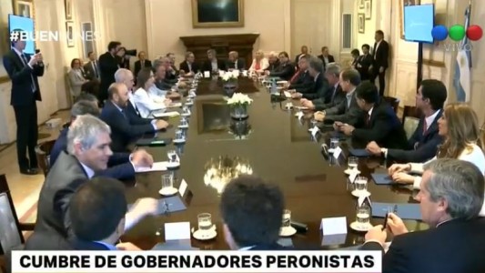 Los gobernadores del PJ se reúnen para definir su postura