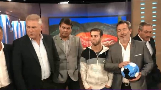 Los campeones del mundo con Staff