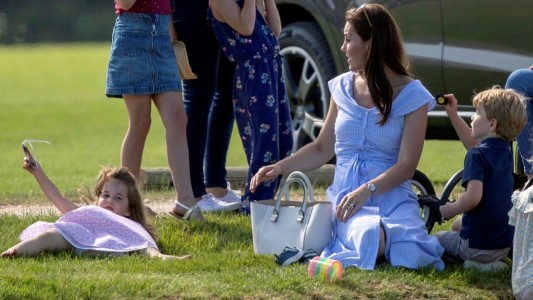 La foto del príncipe George que causó indignación entre los británicos