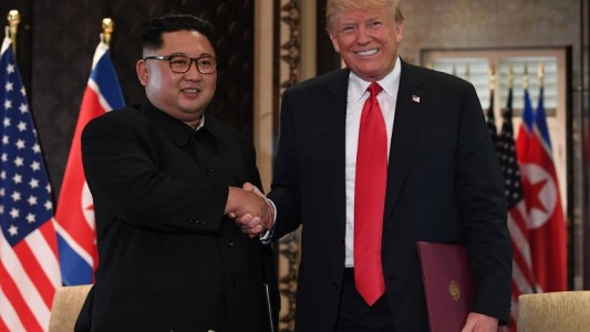 Donald Trump y Kim Jong dijeron que firmaron un acuerdo que "va a suponer un gran cambio"