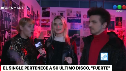 Miranda presentó su single "Padre"