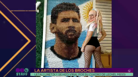 Hizo un cuadro de Messi con broches de pelo y arrasó en las redes