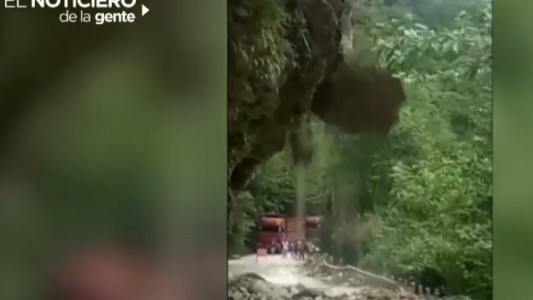 Video: la montaña se vino abajo