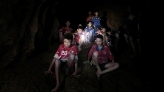 La FIFA invitó a los chicos atrapados en una cueva de Tailandia a la final del Mundial