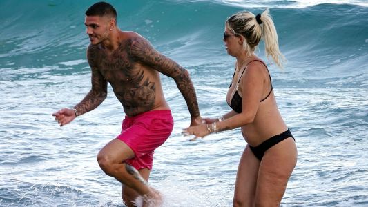 Mujer real: las fotos de Wanda Nara en la playa al natural