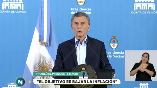 Mauricio Macri brinda una conferencia de prensa desde Olivos